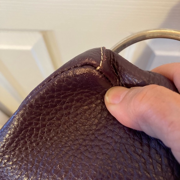 Guia’s Purple Pebble Leather Bag Made In Italy - Picture 11 of 13